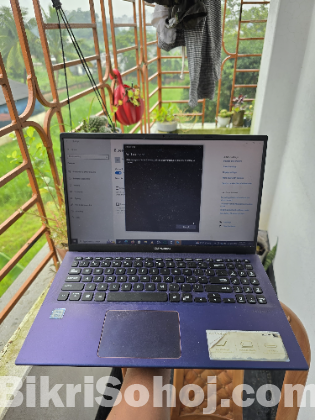 Asus Vivobook 15 core i3(7th generation)